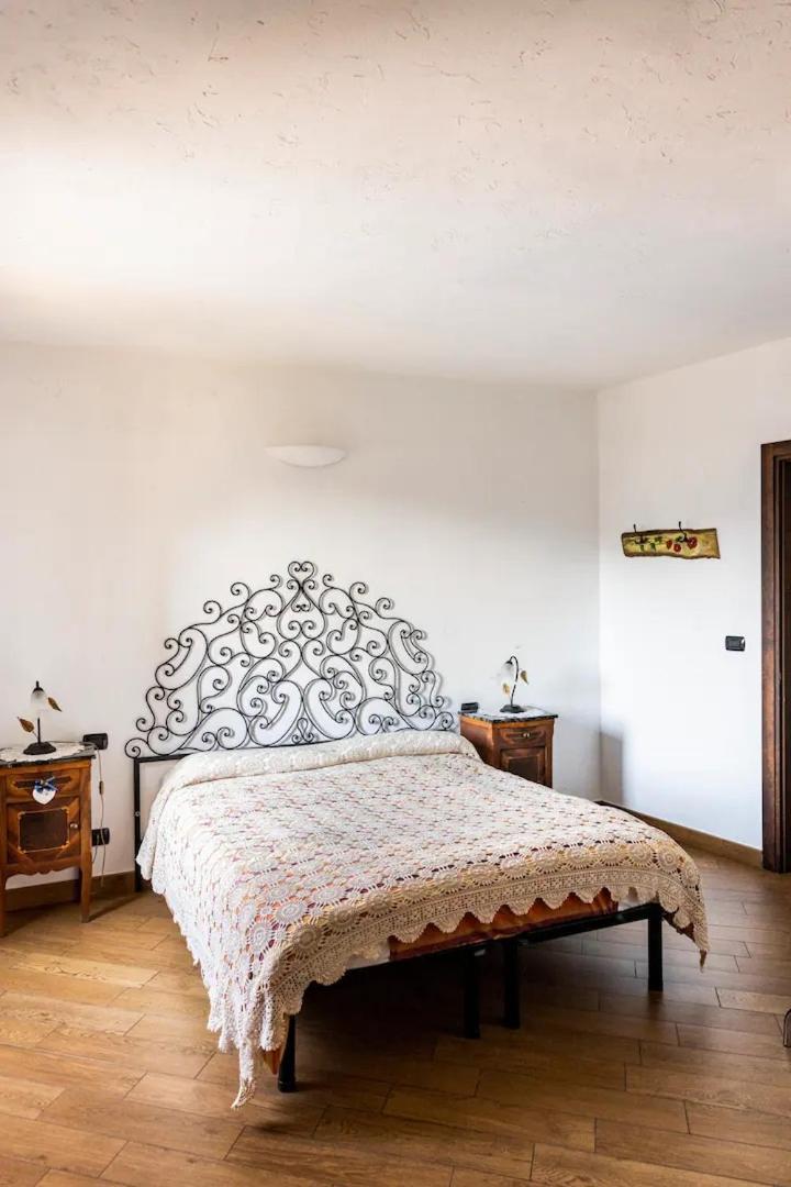 Bed & Breakfast L'Erica Finale Ligure Extérieur photo
